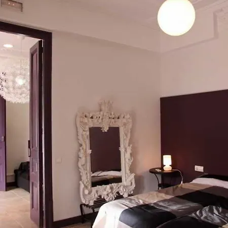 Ella Hostel Barcelona-3